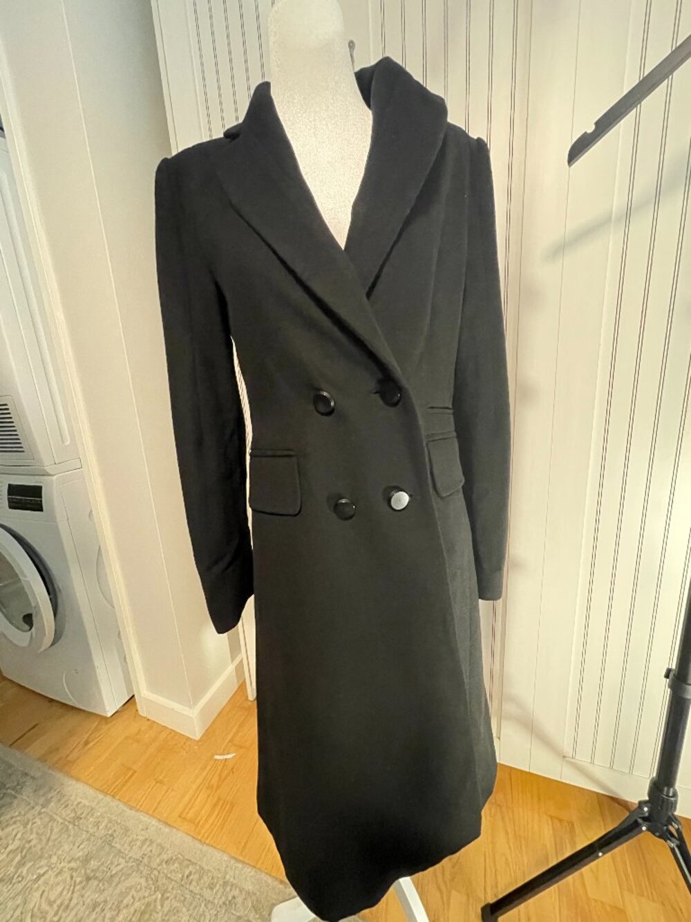 DIANA Made in Italy Black Long Wool Coat– Double-Breasted Tailored Designer Coat
